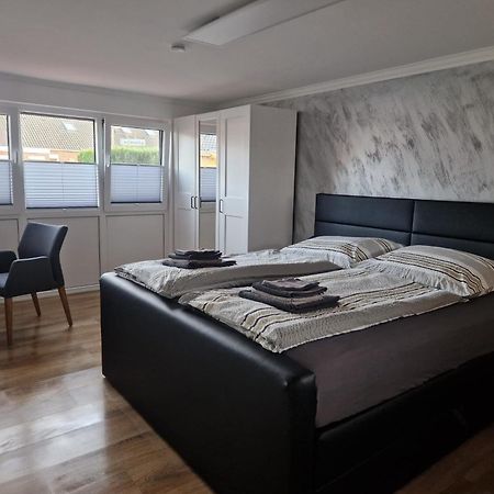 Ferienhaus Nordseeglueck Im Ferienpark Berumbur Eksteriør bilde